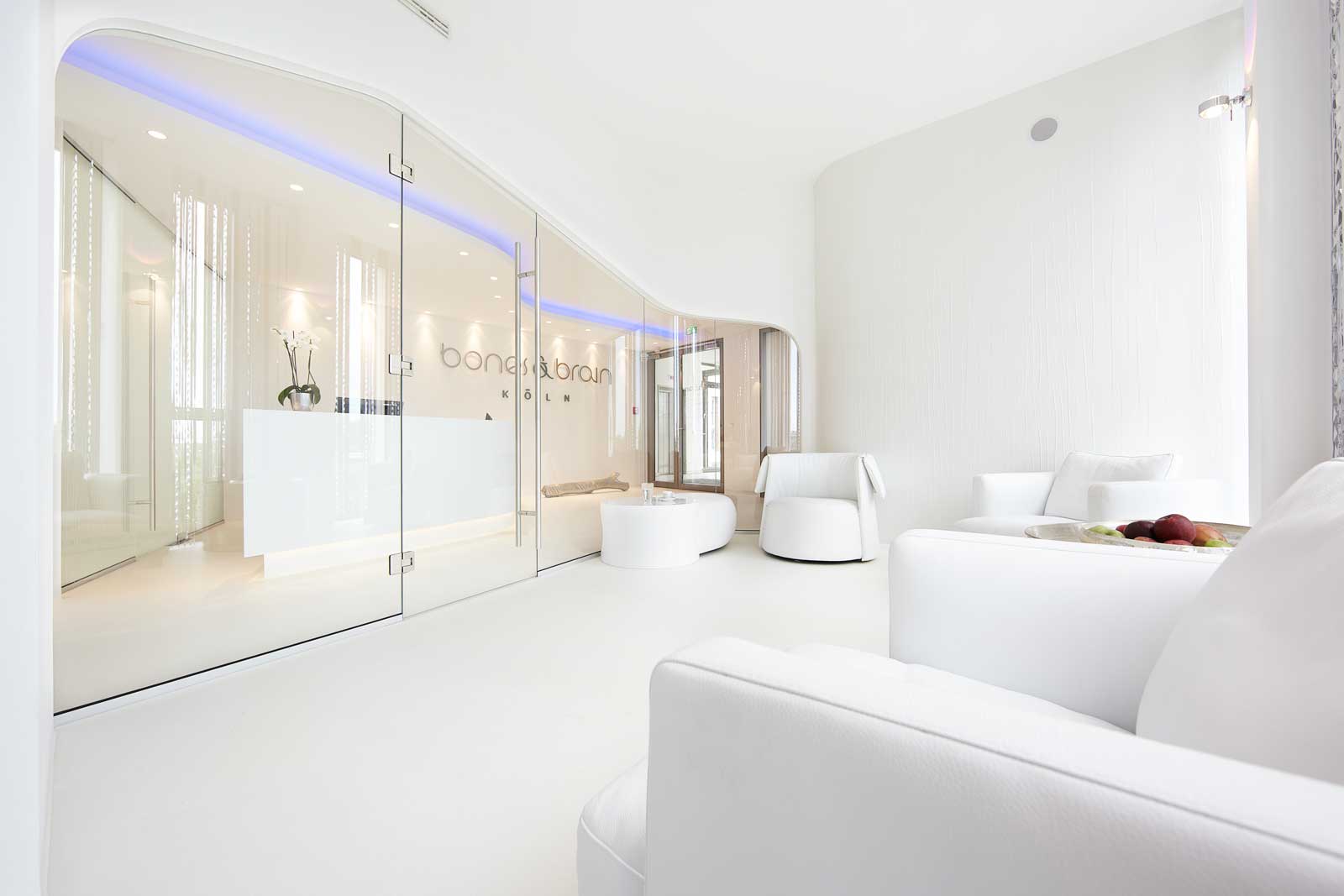 Wartezimmer bones & brain - Orthopädie Köln-Deutz