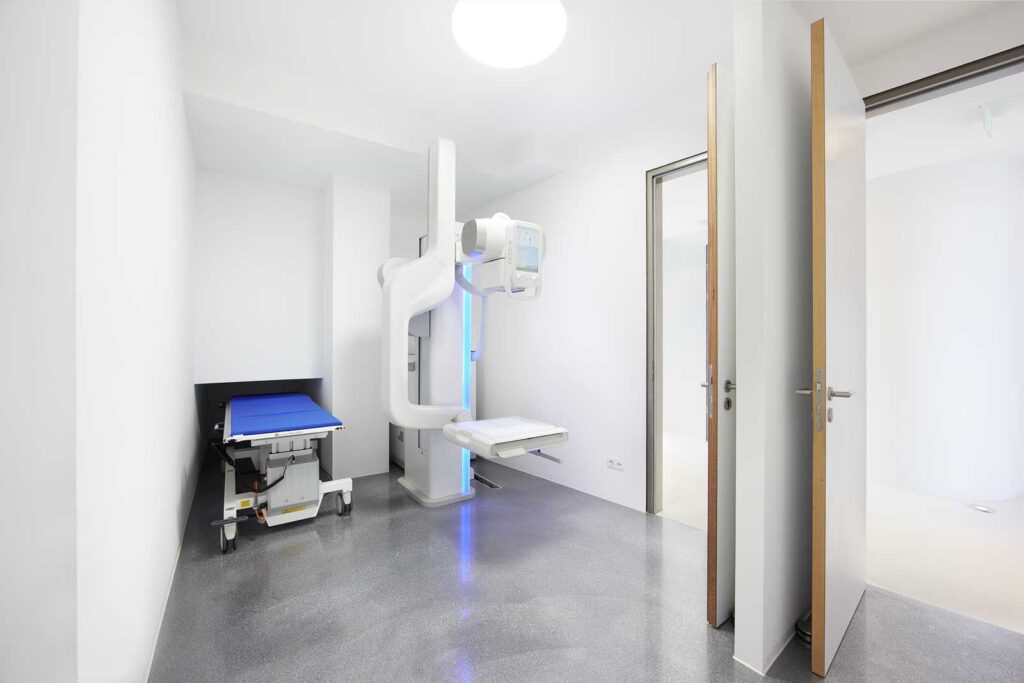 Röntgenzimmer bones & brain - Orthopädie Köln-Deutz